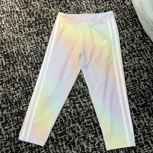 Adidas type dye crop legging for girls